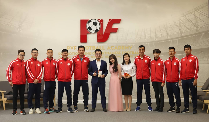 Troussier 90% dẫn tuyển Việt Nam, chọn thành viên BHL toàn 'hàng tuyển' - Ảnh 2. Troussier 90% dẫn tuyển Việt Nam, chọn thành viên BHL toàn 'hàng tuyển' - Ảnh 2.