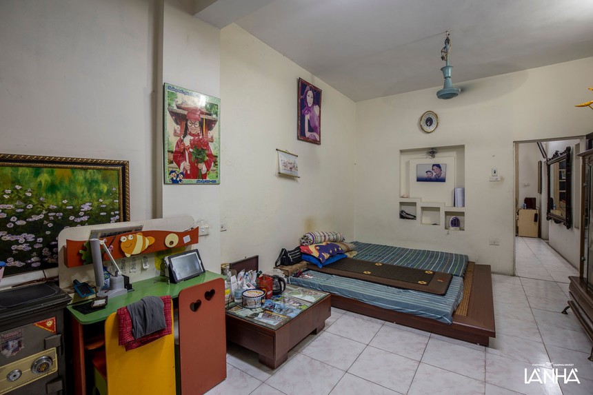 Bác gái 70 tuổi quyết chi 500 triệu cải tạo căn nhà 3 thế hệ ở khu tập thể cũ: Tạo bất ngờ cho chồng, diện mạo của ngôi nhà sau khi cải tạo vượt sức tưởng tượng - Ảnh 5.