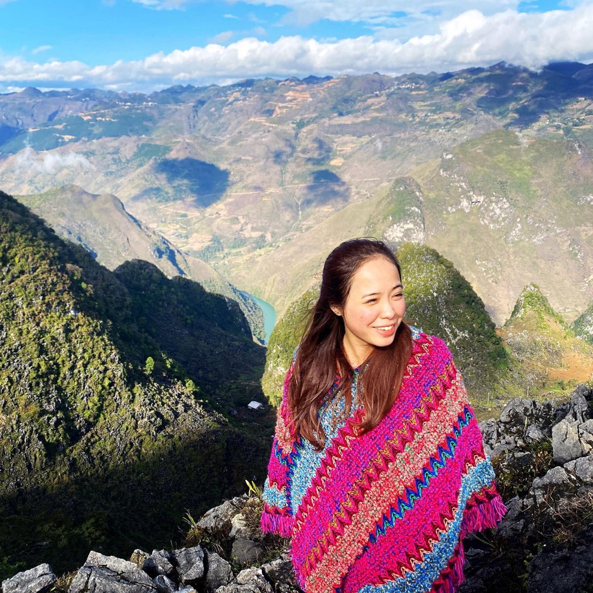 Hạng mục Nam/Nữ ca sĩ của năm - Giải Cống hiến Âm nhạc 2023: Sự đa dạng lứa tuổi, dòng nhạc - Ảnh 5. Hạng mục Nam/Nữ ca sĩ của năm - Giải Cống hiến Âm nhạc 2023: Sự đa dạng lứa tuổi, dòng nhạc - Ảnh 5.