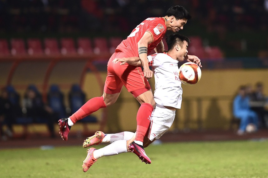 Bùi Tiến Dũng, Văn Hậu không phải hình mẫu "gánh team" - Ảnh 2. Bùi Tiến Dũng, Văn Hậu không phải hình mẫu "gánh team" - Ảnh 2.