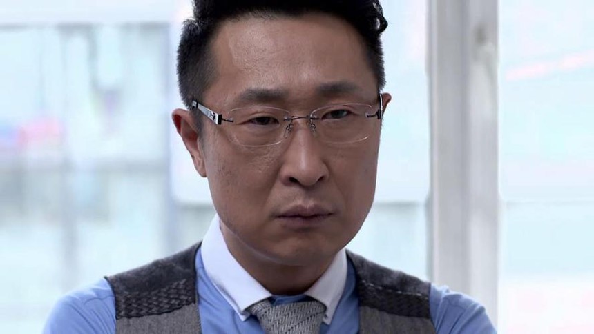 Nam diễn viên này từng bị chỉ trích vì dạy con theo kiểu "xấu xí, độc đoán", sau 7 năm anh thay đổi khiến ai cũng ngỡ ngàng - Ảnh 2.