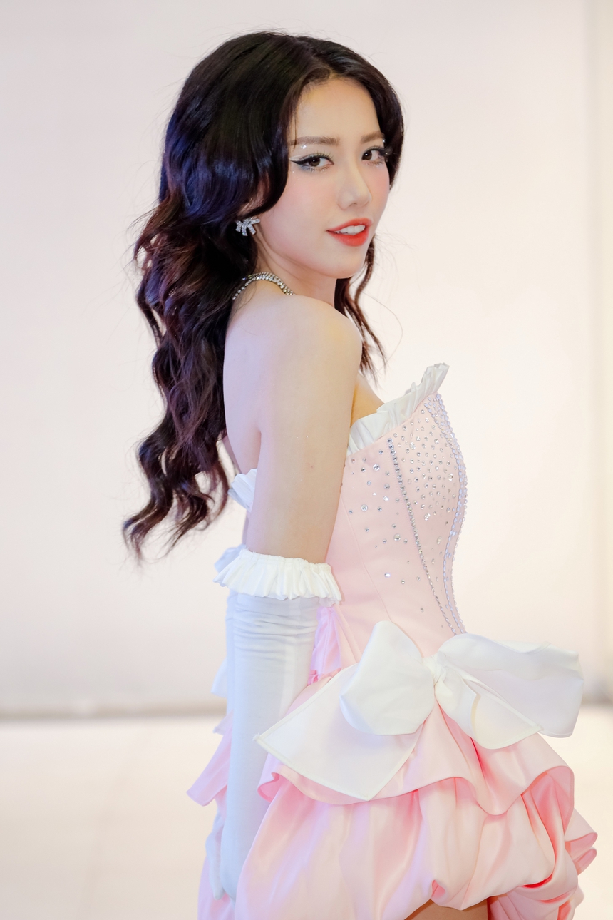 - Ảnh 4. - Ảnh 4.