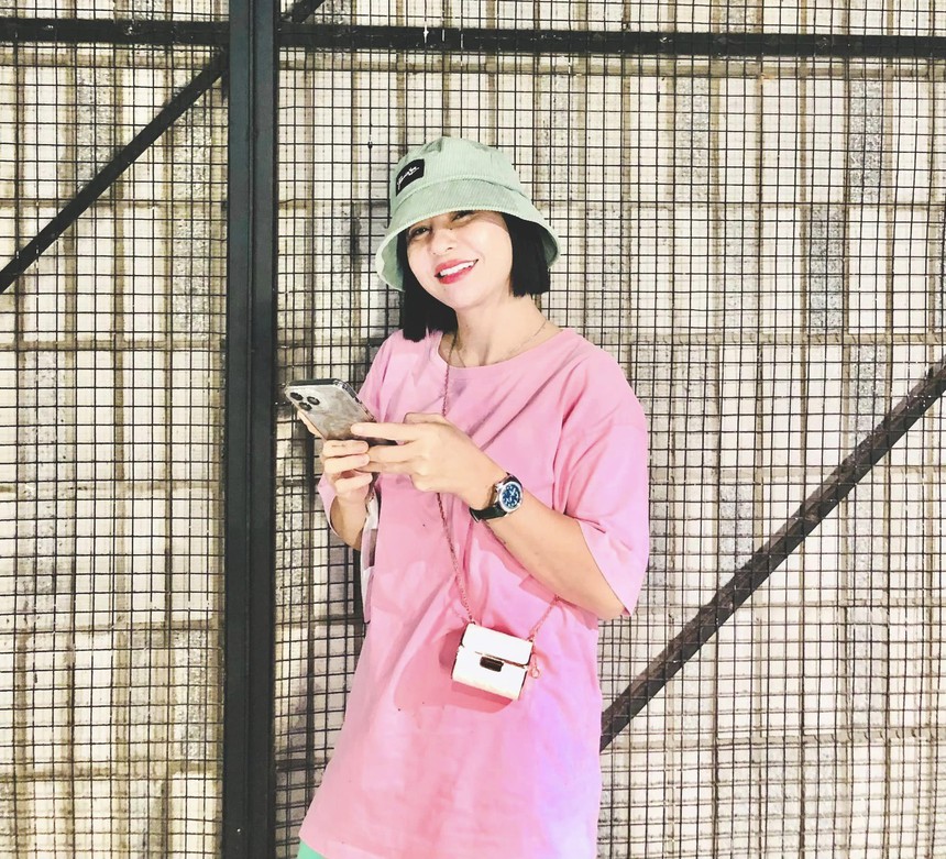 Đôi Vbiz ly hôn sau 7 ngày về chung nhà: Người tái hôn với vợ thạc sĩ, người vừa có tình mới hậu 2 lần tan vỡ - Ảnh 5. Đôi Vbiz ly hôn sau 7 ngày về chung nhà: Người tái hôn với vợ thạc sĩ, người vừa có tình mới hậu 2 lần tan vỡ - Ảnh 5.