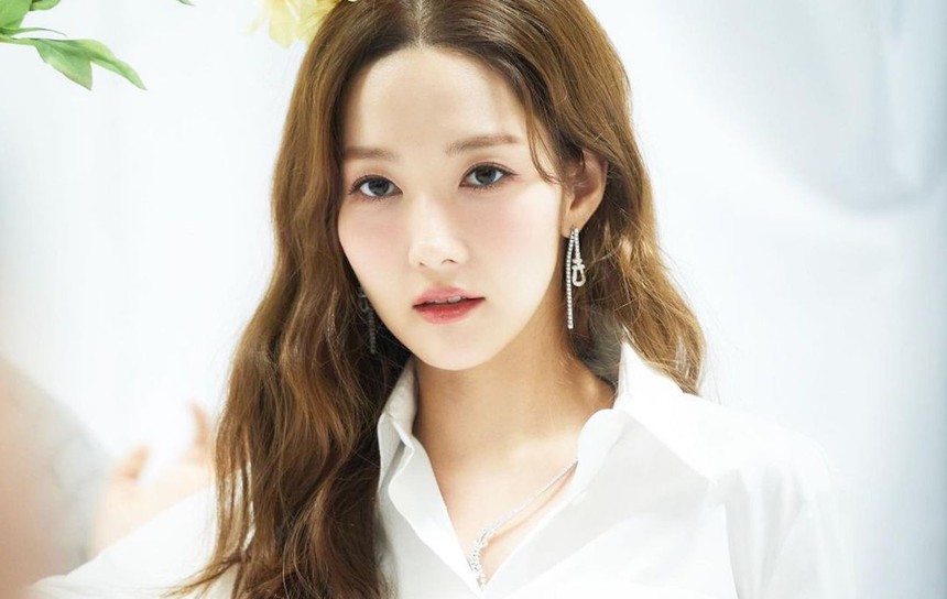 'Nữ hoàng dao kéo' Park Min Young: Sự nghiệp 17 năm có nguy cơ sụp đổ vì bê bối hẹn hò - Ảnh 1. 'Nữ hoàng dao kéo' Park Min Young: Sự nghiệp 17 năm có nguy cơ sụp đổ vì bê bối hẹn hò - Ảnh 1.