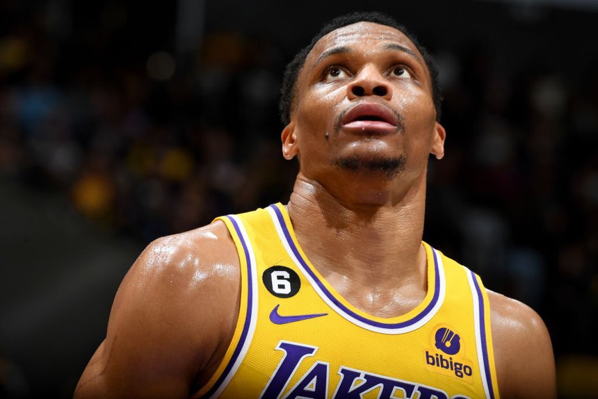 Tương lai vô định của Russell Westbrook hậu 'bị đuổi' khỏi Los Angeles Lakers - Ảnh 3. Tương lai vô định của Russell Westbrook hậu 'bị đuổi' khỏi Los Angeles Lakers - Ảnh 3.