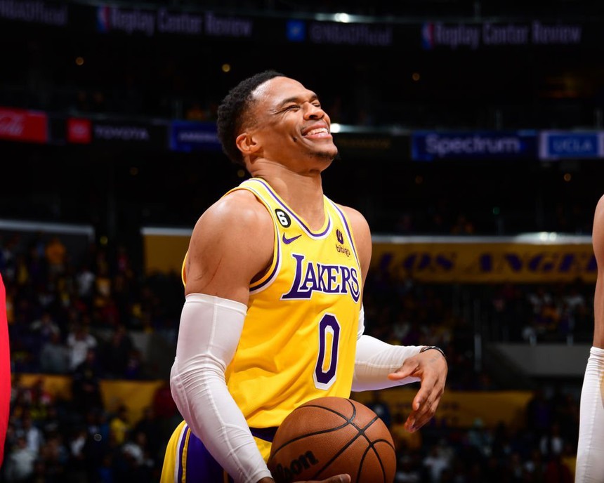 Tương lai vô định của Russell Westbrook hậu 'bị đuổi' khỏi Los Angeles Lakers - Ảnh 4. Tương lai vô định của Russell Westbrook hậu 'bị đuổi' khỏi Los Angeles Lakers - Ảnh 4.