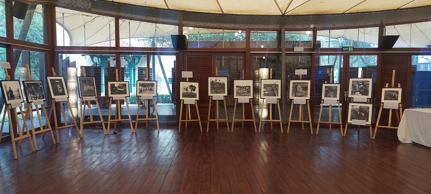 Ra mắt thư viện ảnh tư liệu chung của Pháp và Việt Nam - Ảnh 3. Ra mắt thư viện ảnh tư liệu chung của Pháp và Việt Nam - Ảnh 3.