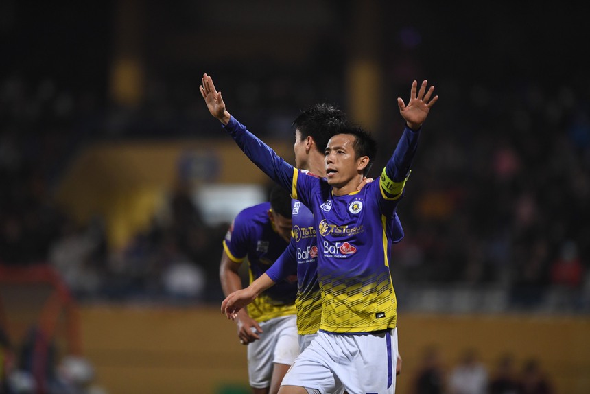 Bóng đá Việt Nam ngày 17/2: Khánh Hòa vs SLNA (17h00), Hà Nội vs Thanh Hóa (19h15) - Ảnh 1.