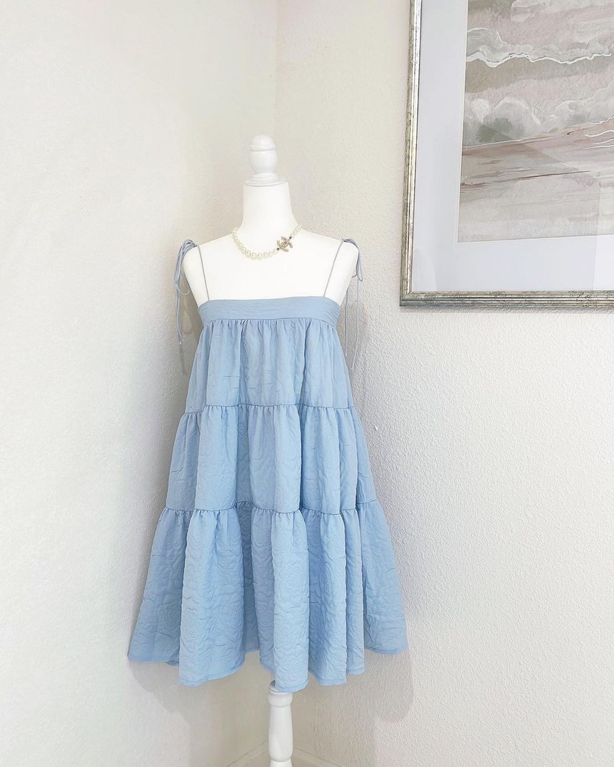 Phạm Hương mở đại hội thanh lý đồ, nhiều váy áo đẹp mãn nhãn, ship nhanh ở Mỹ  - Ảnh 9.