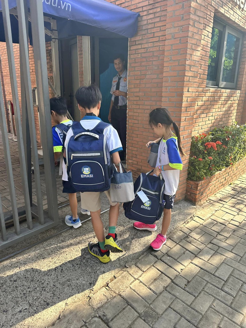 Á hậu Vbiz làm mẹ đơn thân của 5 nhóc tỳ tiết lộ nỗi lòng đóng học phí 1 tỷ/năm, bâng khuâng chuyện kết hôn lý do này - Ảnh 2.