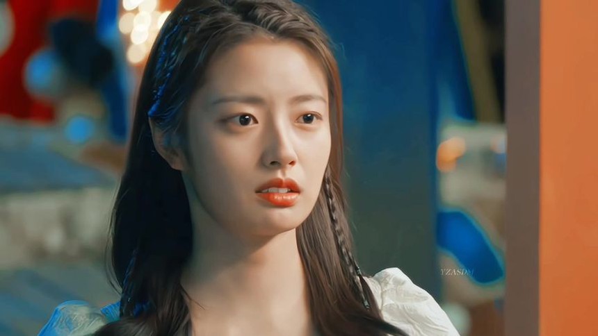 Nữ chính có mối tình 'chú cháu' nóng bỏng nhất hiện tại: Từng ra sức quyến rũ Dương Dương, đóng với ai cũng dính tin hẹn hò - Ảnh 12. Nữ chính có mối tình 'chú cháu' nóng bỏng nhất hiện tại: Từng ra sức quyến rũ Dương Dương, đóng với ai cũng dính tin hẹn hò - Ảnh 12.