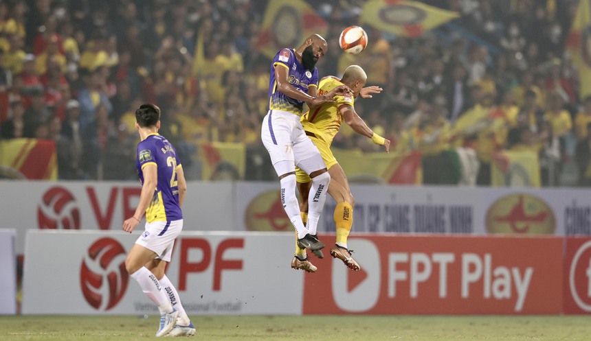 HLV Bozidar Bandovic: ‘Tôi chưa thấy giải đấu nào có quãng nghỉ dài như V-League’ - Ảnh 3. HLV Bozidar Bandovic: ‘Tôi chưa thấy giải đấu nào có quãng nghỉ dài như V-League’ - Ảnh 3.