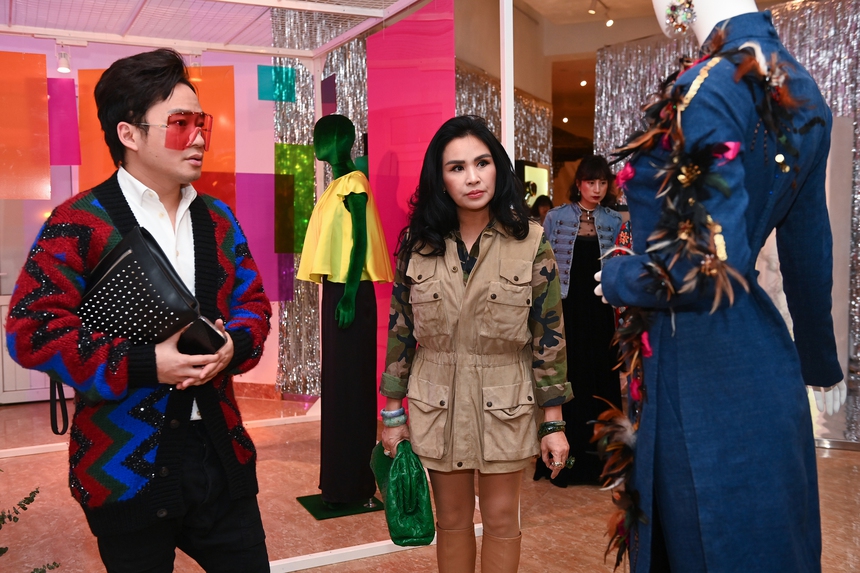 Một Việt Nam rực rỡ trong ‘Mộng bình thường’ của NTK Thủy Nguyễn - Ảnh 6. Một Việt Nam rực rỡ trong ‘Mộng bình thường’ của NTK Thủy Nguyễn - Ảnh 6.