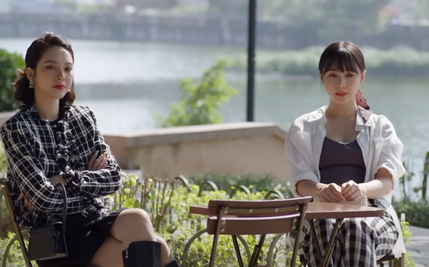 Dâu hào môn Quỳnh Lương trong Đừng Làm Mẹ Cáu: ăn diện sang chảnh không chỗ chê, diện đồ local brand như cơm bữa - Ảnh 11. Dâu hào môn Quỳnh Lương trong Đừng Làm Mẹ Cáu: ăn diện sang chảnh không chỗ chê, diện đồ local brand như cơm bữa - Ảnh 11.