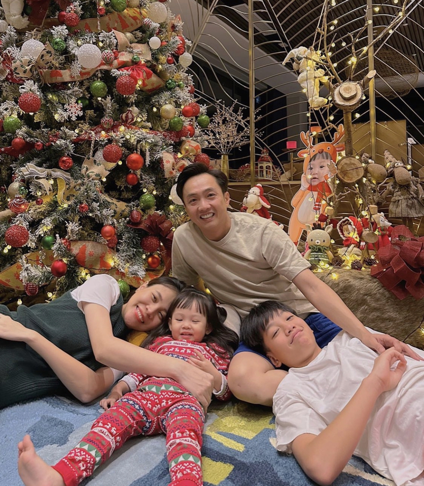 Đàm Thu Trang dạo này: Cùng chồng đưa ái nữ nghỉ dưỡng ở Mỹ, lộ loạt chi tiết nghi có tin vui?  - Ảnh 6.