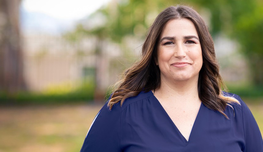 Chuyên gia tâm lý học: Sợ thất nghiệp là một trong những điều tôi cảm thấy nuối tiếc nhất trong những năm 20, 30 tuổi  - Ảnh 1.