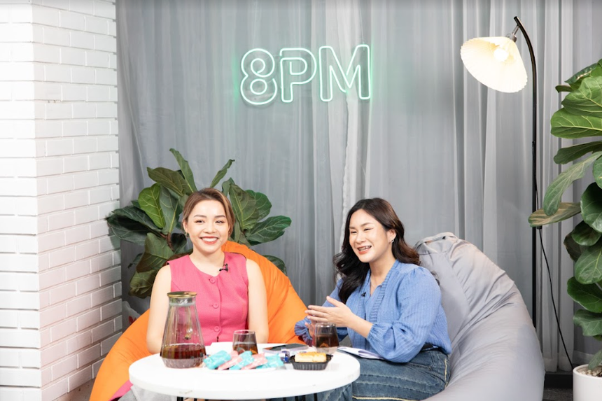 Đối mặt thử thách ở 8 GIỜ TỐI, Trinh Phạm trả lời câu hỏi quen thuộc "sao đời tôi khổ thế này"? - Ảnh 1. Đối mặt thử thách ở 8 GIỜ TỐI, Trinh Phạm trả lời câu hỏi quen thuộc "sao đời tôi khổ thế này"? - Ảnh 1.