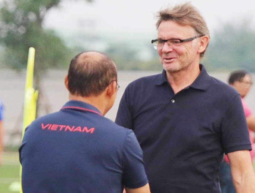 "Ông Troussier rất giỏi nhưng để đến World Cup, ĐT Việt Nam không chỉ dựa vào mỗi HLV" - Ảnh 2.