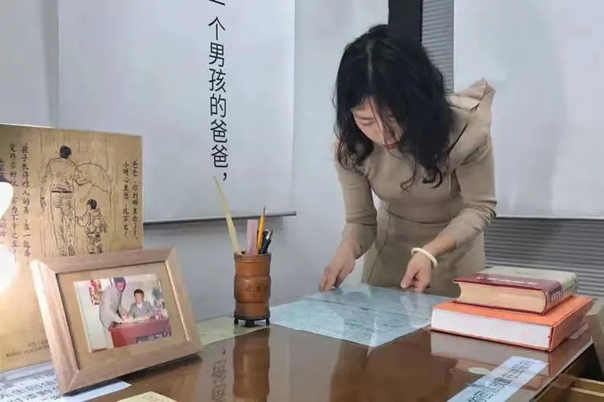 Người phụ nữ làm nghề dọn dẹp di vật của người đã khuất: Tìm kiếm những món đồ chứa đựng hồi ức, trở thành cầu nối giữa ranh giới sinh tử - Ảnh 4. Người phụ nữ làm nghề dọn dẹp di vật của người đã khuất: Tìm kiếm những món đồ chứa đựng hồi ức, trở thành cầu nối giữa ranh giới sinh tử - Ảnh 4.