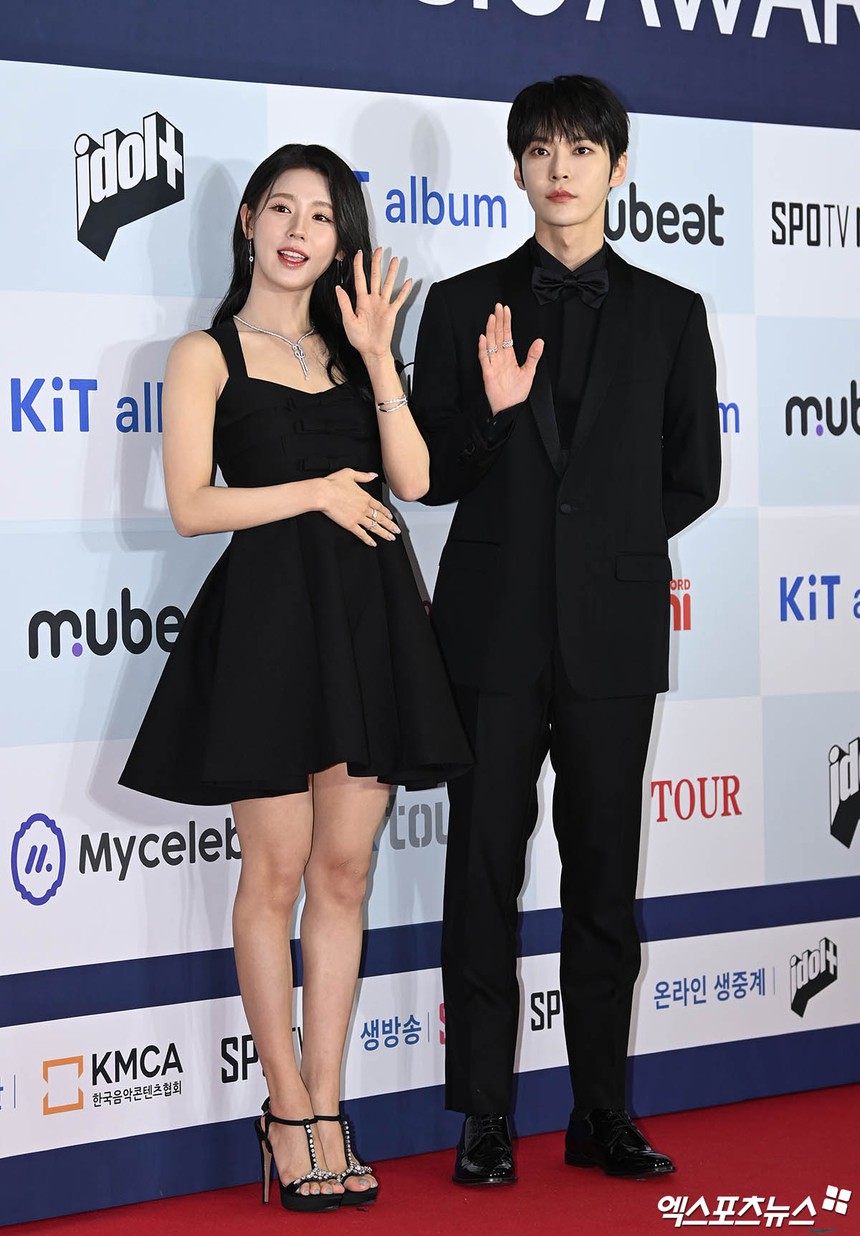 Thảm đỏ Circle Chart Music Awards: Karina - Sullyoon đọ sắc cực gắt với "thành viên hụt BLACKPINK", 1 nữ thần Kpop gen 2 bất ngờ bị dìm visual - Ảnh 7.