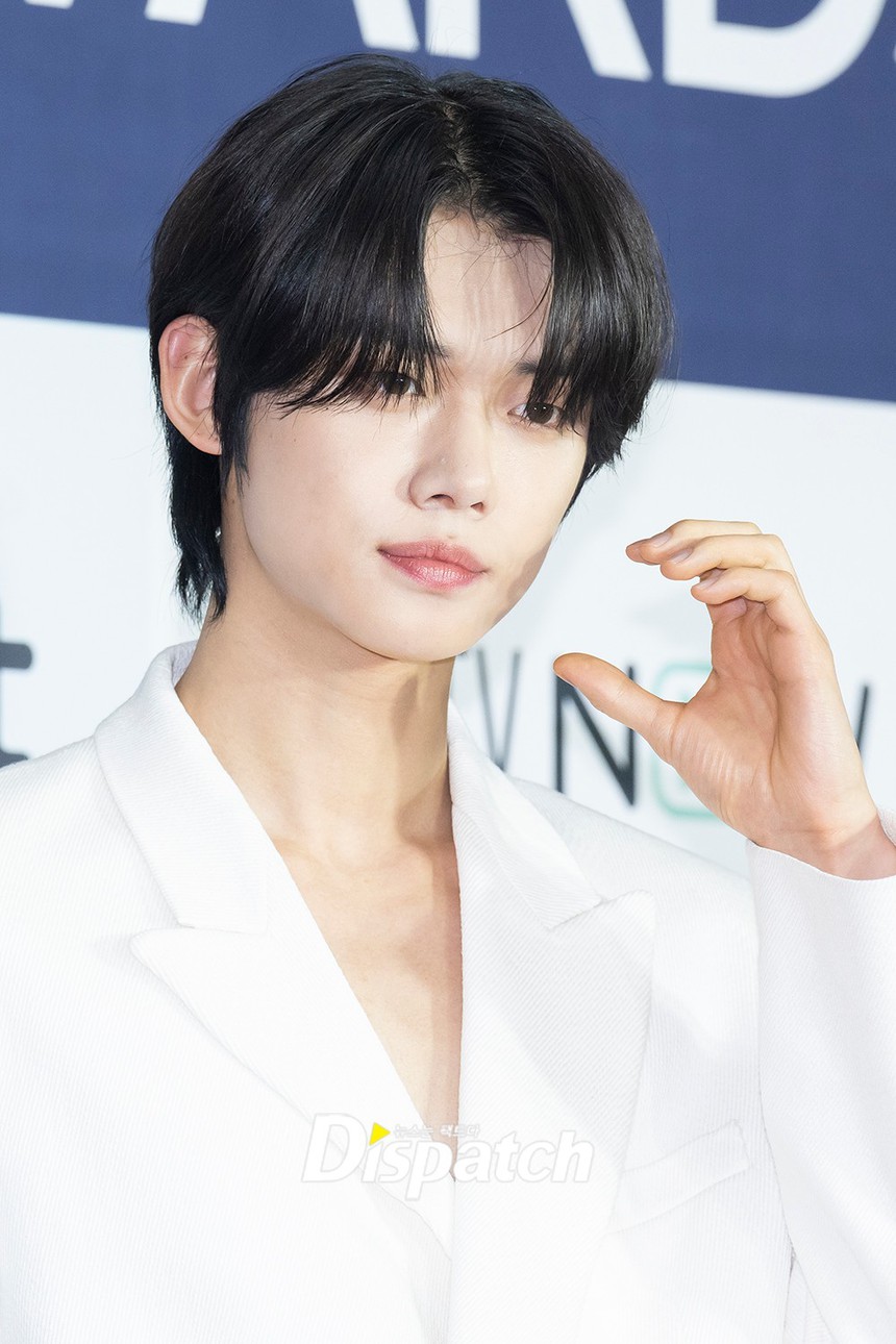 Thảm đỏ Circle Chart Music Awards: Karina - Sullyoon đọ sắc cực gắt với "thành viên hụt BLACKPINK", 1 nữ thần Kpop gen 2 bất ngờ bị dìm visual - Ảnh 14.