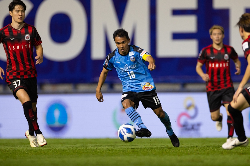 Bóng đá Việt Nam ngày 18/2: Chanathip chung cảnh ngộ với Công Phượng - Ảnh 1. Bóng đá Việt Nam ngày 18/2: Chanathip chung cảnh ngộ với Công Phượng - Ảnh 1.