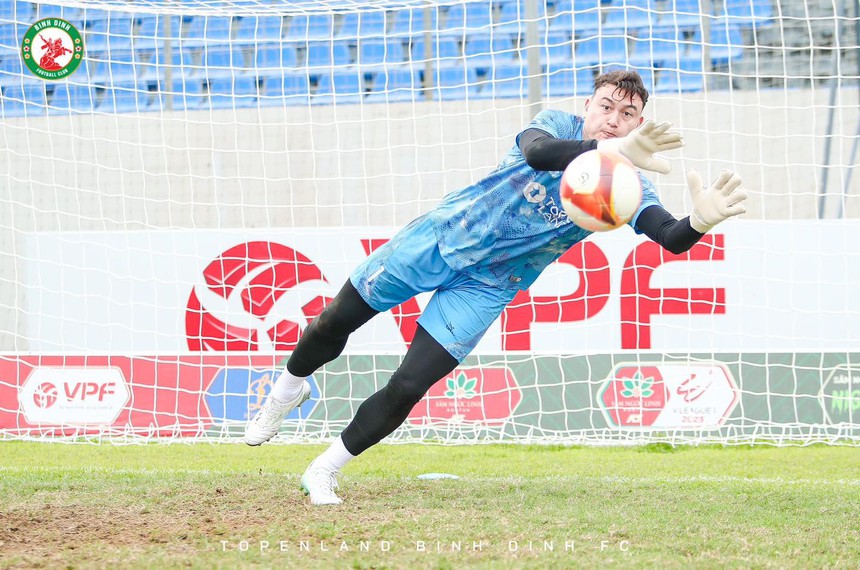 Bóng đá Việt Nam ngày 18/2: Đà Nẵng vs Bình Định (17h00), Hải Phòng vs Hà Tĩnh (19h15) - Ảnh 1.