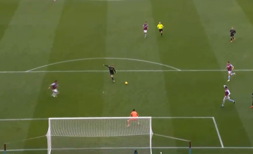 Arsenal đòi lại ngôi đầu bảng sau màn lội ngược dòng kịch tính trước Aston Villa - Ảnh 2. Arsenal đòi lại ngôi đầu bảng sau màn lội ngược dòng kịch tính trước Aston Villa - Ảnh 2.