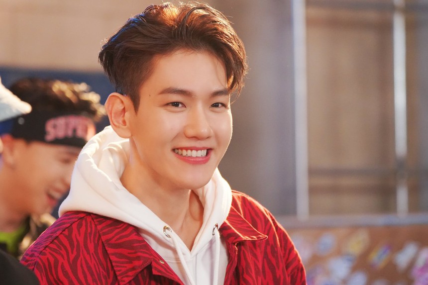 Jimin (BTS) bị mỹ nam đẹp nhất K-pop vượt mặt trên BXH, “ông hoàng giải trí” G-Dragon ngồi im cũng gây bão - Ảnh 3. Jimin (BTS) bị mỹ nam đẹp nhất K-pop vượt mặt trên BXH, “ông hoàng giải trí” G-Dragon ngồi im cũng gây bão - Ảnh 3.