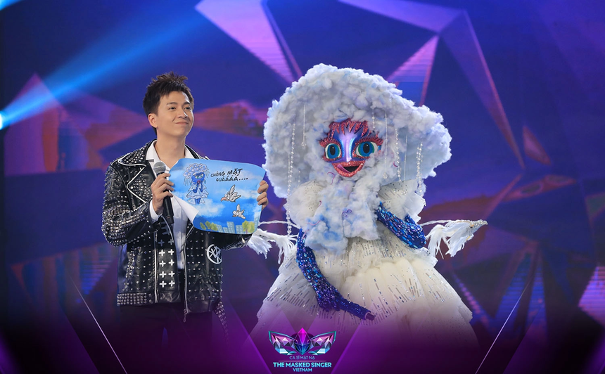 "Lady Mây" Myra Trần: Dừng chân đầy tiếc nuối ở vị trí Top 3 nhưng là người thành công nhất hậu The Masked Singer? - Ảnh 4. "Lady Mây" Myra Trần: Dừng chân đầy tiếc nuối ở vị trí Top 3 nhưng là người thành công nhất hậu The Masked Singer? - Ảnh 4.