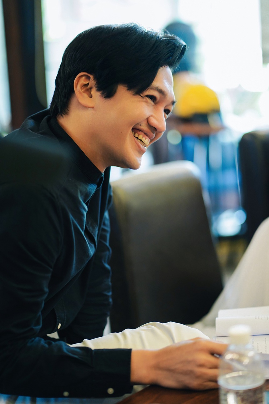 Lê Khánh, Hoàng Oanh cười "điên đảo" trong buổi đọc kịch bản phim mới - Ảnh 6.