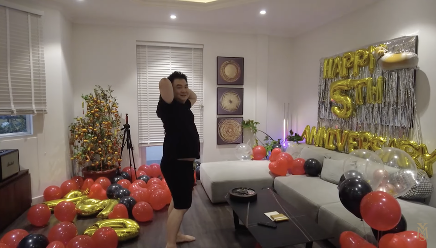 Xoài Non tặng quà khủng cho chồng: Trị giá 163 triệu, là thứ Xemesis xin mua 3 tháng mà chưa được - Ảnh 6.