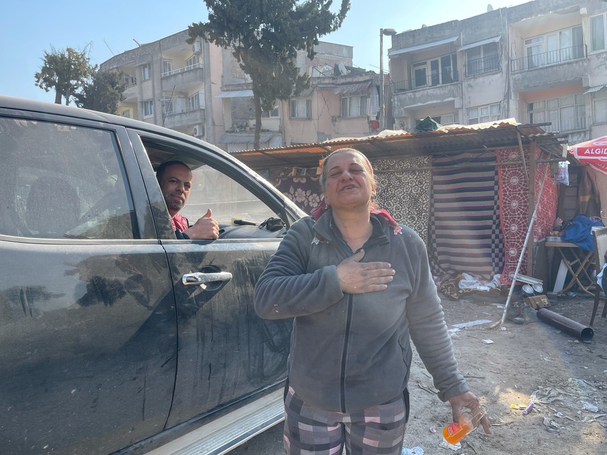 Động đất Thổ Nhĩ Kỳ: Người dân cảm kích trước nỗ lực của lực lượng cứu hộ, cứu nạn Việt Nam - Ảnh 5. Động đất Thổ Nhĩ Kỳ: Người dân cảm kích trước nỗ lực của lực lượng cứu hộ, cứu nạn Việt Nam - Ảnh 5.