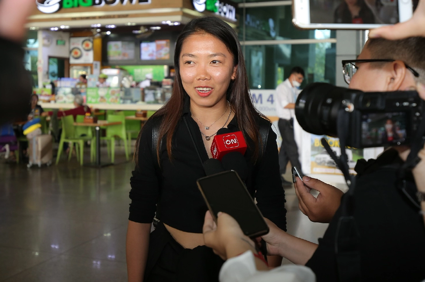 Ghi 6 bàn ở Bồ Đào Nha, Huỳnh Như vẫn khiêm tốn: 'Tôi chưa xem đó là thành công' - Ảnh 1. Ghi 6 bàn ở Bồ Đào Nha, Huỳnh Như vẫn khiêm tốn: 'Tôi chưa xem đó là thành công' - Ảnh 1.