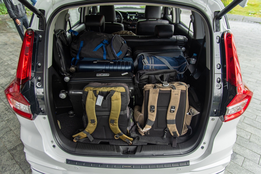 Tôi phát mệt khi chạy Suzuki Hybrid Ertiga hơn 880km Hà Nội - Đà Nẵng với 1 bình xăng, muốn dừng nhưng không được - Ảnh 5.