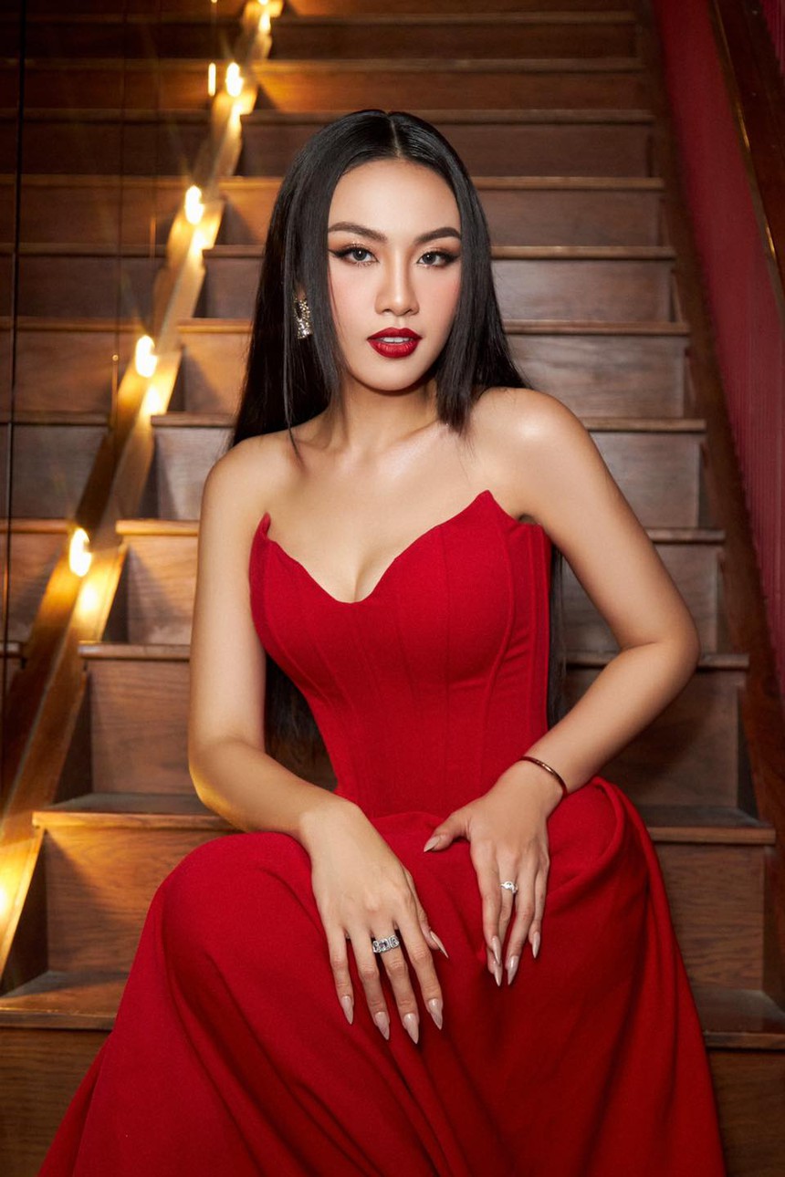Phát ngôn gây sốt của dàn mentor của Miss International Queen Vietnam: Cứ ngỡ Mai Ngô ‘gắt nhất’ ai ngờ vẫn thua 2 người đẹp này - Ảnh 4. Phát ngôn gây sốt của dàn mentor của Miss International Queen Vietnam: Cứ ngỡ Mai Ngô ‘gắt nhất’ ai ngờ vẫn thua 2 người đẹp này - Ảnh 4.