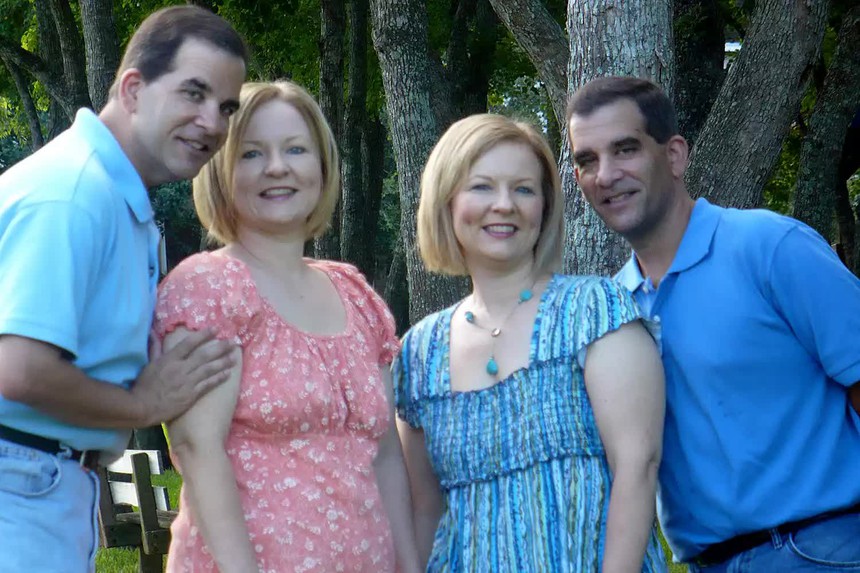 Khi chị em sinh đôi cưới anh em sinh đôi và sinh con: Những đứa trẻ có ngoại hình có giống nhau không? - Ảnh 1.