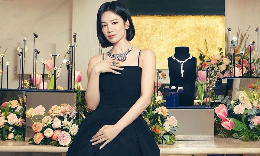 Phóng viên chọn Song Hye Kyo là sao nữ đẹp nhất ngoài đời thực - Ảnh 2. Phóng viên chọn Song Hye Kyo là sao nữ đẹp nhất ngoài đời thực - Ảnh 2.