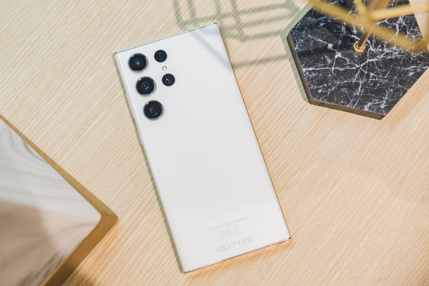 Đặt lên bàn cân Galaxy S23 Ultra và iPhone 14 Pro Max: Đâu mới là 'con quái vật' thực sự? - Ảnh 9.