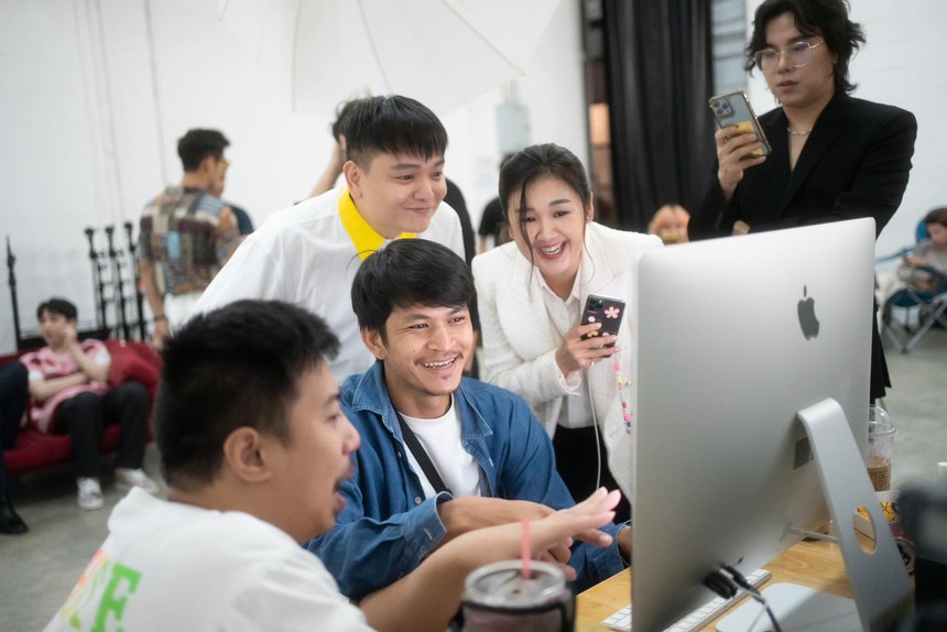 Trịnh Tú Trung: "Quay phim ở Thái Lan, tôi có tài xế riêng, ở khách sạn 5 sao, ăn uống theo ý mình" - Ảnh 3.