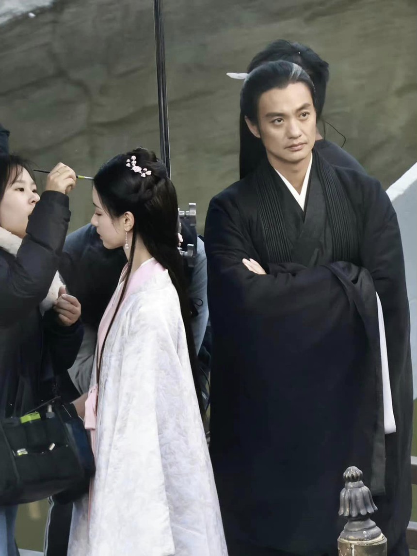 Thất vọng toàn tập với mỹ nam màn ảnh 1 thời: Già như bố nữ chính ở phim mới, là người khiến Triệu Lệ Dĩnh sợ nhất cuộc đời - Ảnh 3.