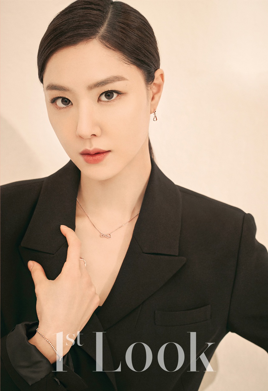 ‘Nữ chính bị ghét nhất’ của ‘Tham Vọng Rực Đỏ’: Sở hữu nhan sắc được nhận xét lấn lướt Son Ye Jin, dính nghi vấn hẹn hò bạn trai cũ Seo Ye Ji - Ảnh 5. ‘Nữ chính bị ghét nhất’ của ‘Tham Vọng Rực Đỏ’: Sở hữu nhan sắc được nhận xét lấn lướt Son Ye Jin, dính nghi vấn hẹn hò bạn trai cũ Seo Ye Ji - Ảnh 5.