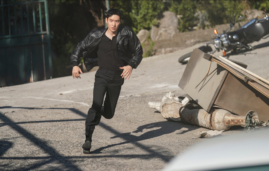 Ai là nhân vật phản diện cuối cùng trong 'Taxi Driver 2'? - Ảnh 2.