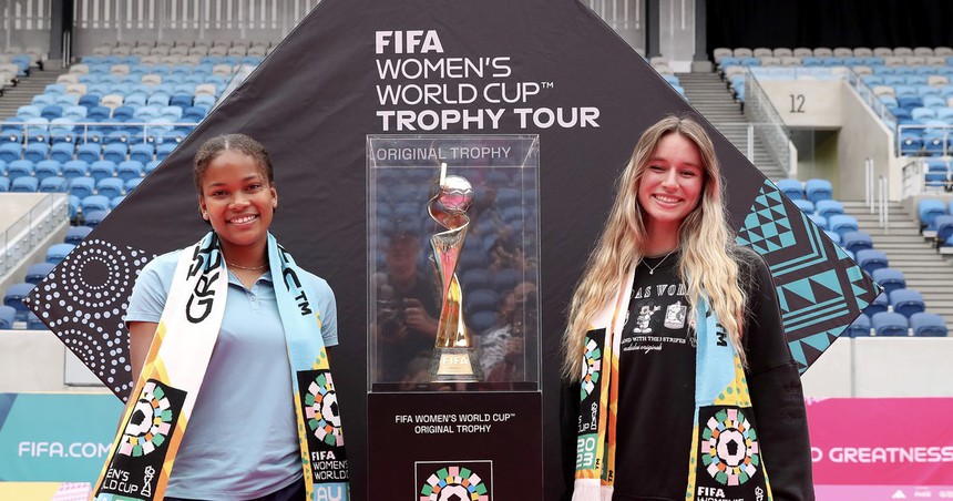 Ấn định ngày cúp Vàng FIFA World Cup nữ đến Việt Nam - Ảnh 1.