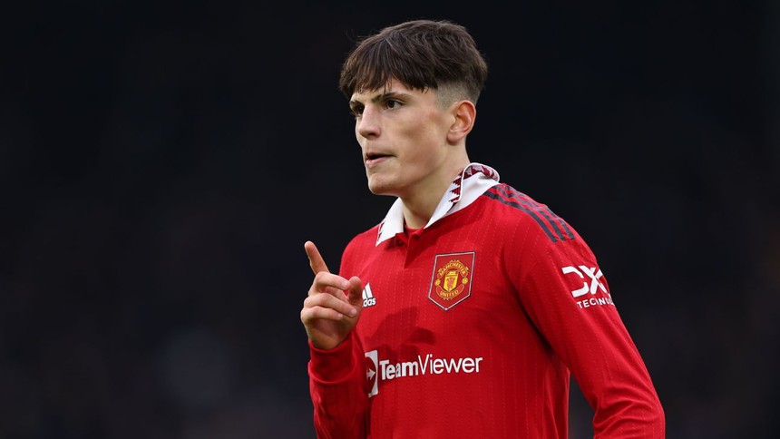 Tin nóng bóng đá MU 21/2: MU chốt bản hợp đồng đầu tiên - Ảnh 3. Tin nóng bóng đá MU 21/2: MU chốt bản hợp đồng đầu tiên - Ảnh 3.