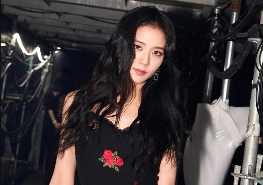 Jisoo Blackpink bắt đầu quá trình quay MV cho dự án solo - Ảnh 3.
