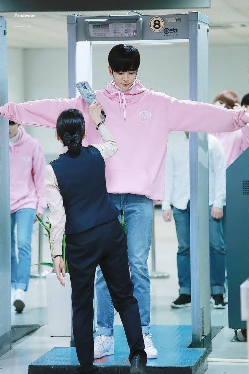 2 tiêu chuẩn bắt buộc của thực tập sinh K-pop hiện nay: Đẹp thôi chưa đủ! - Ảnh 5.