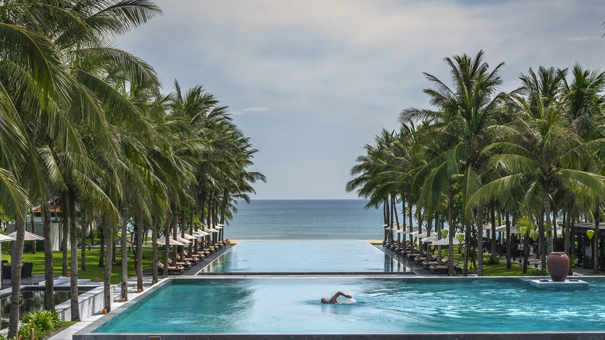 Vượt qua 900 tiêu chuẩn khắt khe, một khu nghỉ dưỡng ở Hội An ‘phá kỉ lục’ đạt chứng nhận 5 sao từ Forbes Travel Guide - Ảnh 1. Vượt qua 900 tiêu chuẩn khắt khe, một khu nghỉ dưỡng ở Hội An ‘phá kỉ lục’ đạt chứng nhận 5 sao từ Forbes Travel Guide - Ảnh 1.