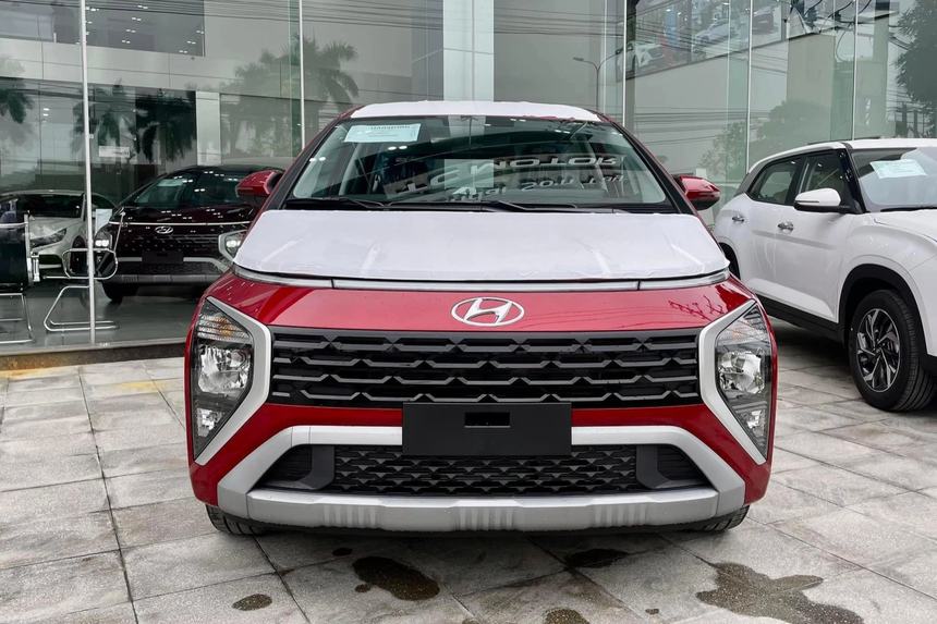 Hyundai Stargazer giá thấp kỷ lục tại đại lý: Bản tiêu chuẩn 485 triệu, đổi từ Xpander số sàn sang vẫn dư 60 triệu đồng - Ảnh 2.