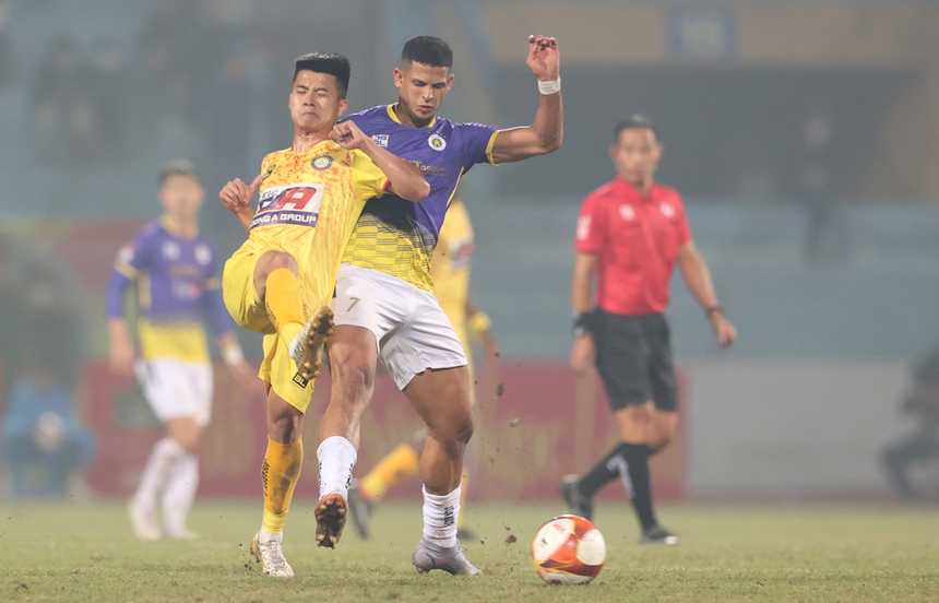 Sự việc - Ý kiến: Hoãn V-League hơn một tháng để làm gì? - Ảnh 1.